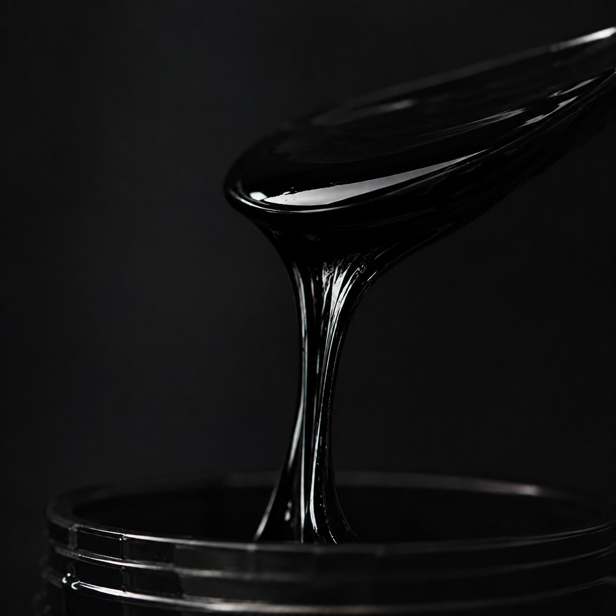 Purified Himalayan Shilajit, dense black mineral-rich material from the Himalayas